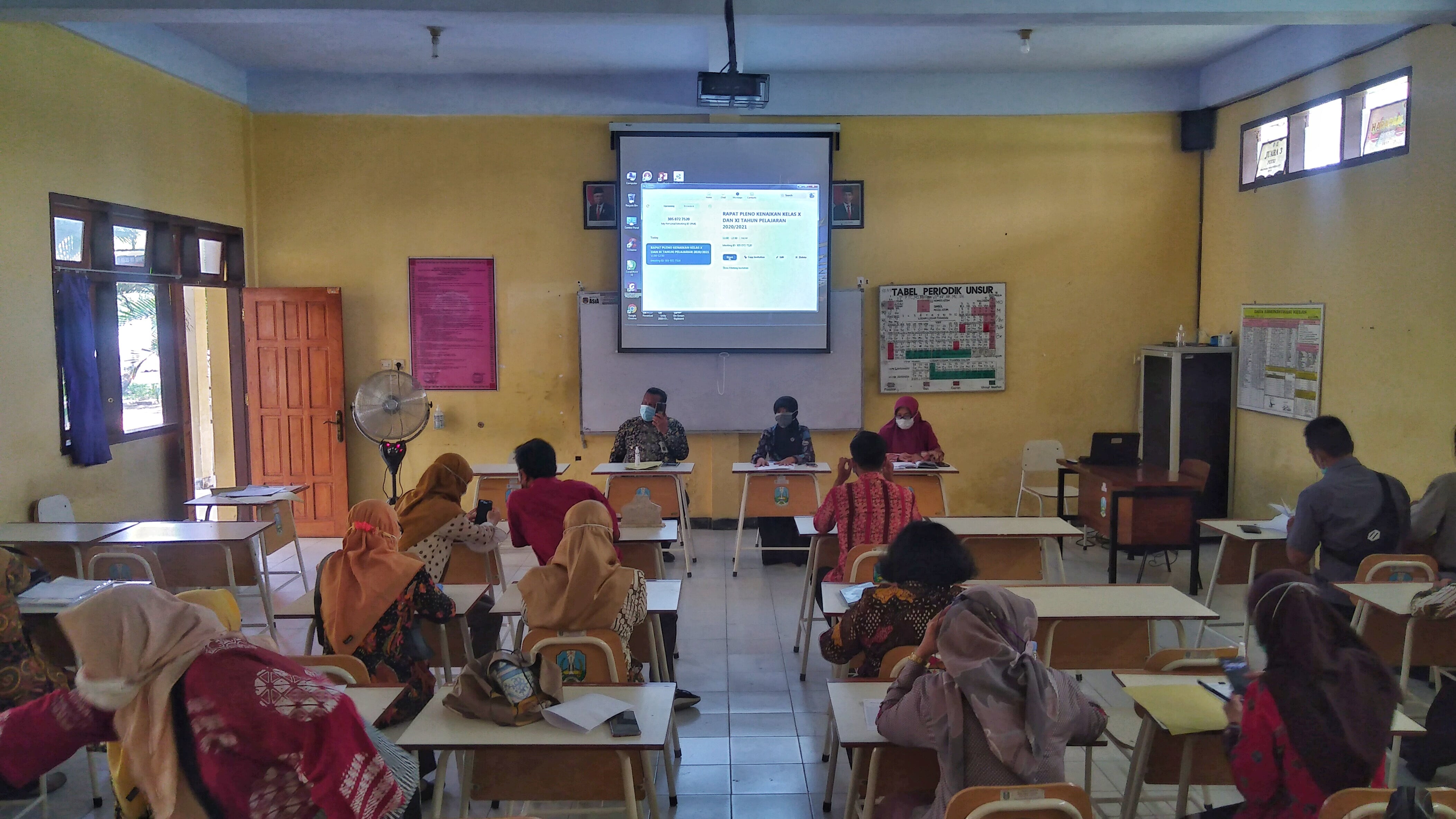 RAPAT PLENO KENAIKAN KELAS SMAN 1 KAUMAN TAHUN AJARAN 2020/2021