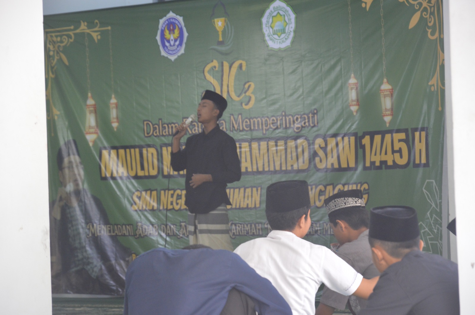 PERINGATAN MAULID NABI MUHAMMAD SAW 1445 H DI SMAN 1 KAUMAN