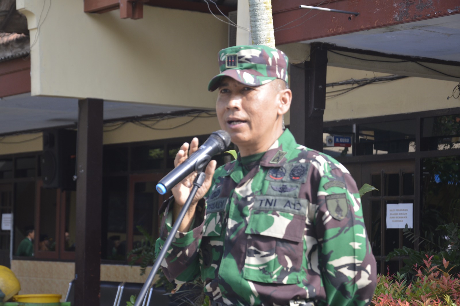 PEMBINAAN UPACARA OLEH TNI AD TULUNGAGUNG 9 OKTOBER 2023