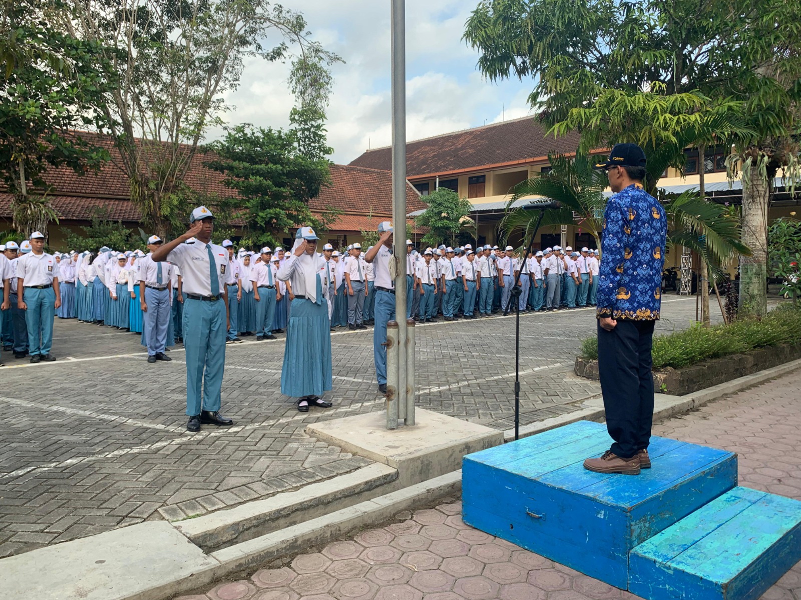 UPACARA GUNA PERINGATI HARI KEBANGKITAN NASIONAL DI SMAN 1 KAUMAN 20 MEI 2024